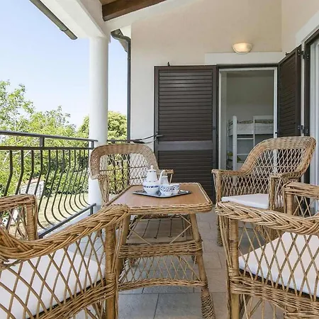 4 Bedroom Amazing In Labin (Istria)