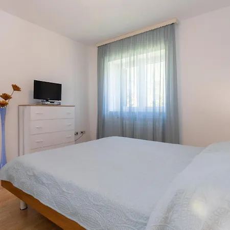 Apartman 4 Bedroom Amazing In Labin (Istria)