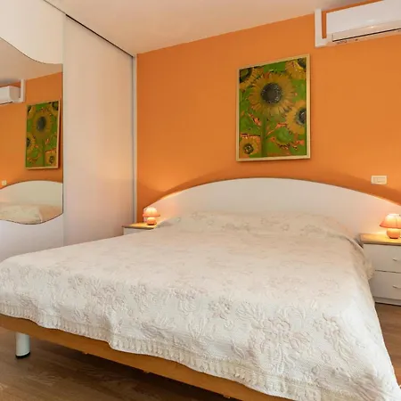 4 Bedroom Amazing In *
